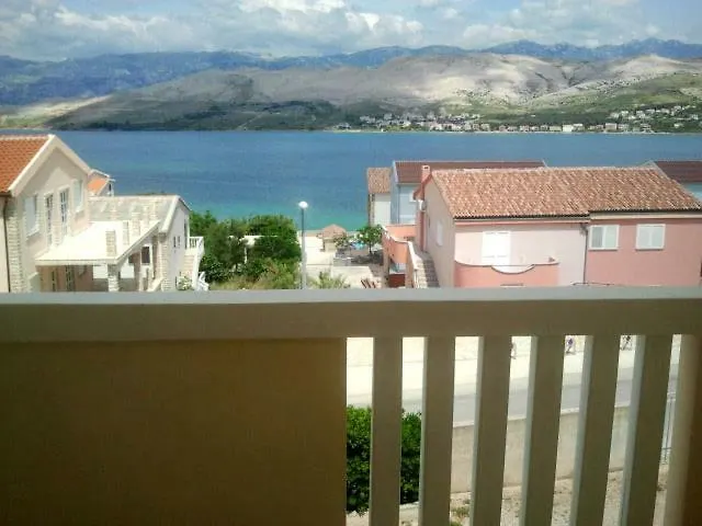 Apartmani Presecki Pag Town 0*,