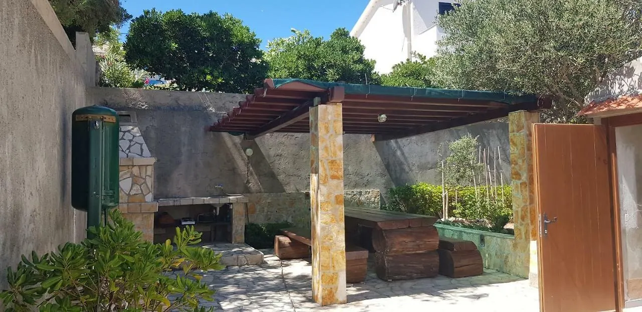 Daire Apartmani Presecki Pag Town Hırvatistan